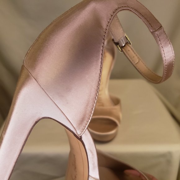 Sam Edelman Champagne Satin Platform Heels, Size 9. - Picture 9 of 9